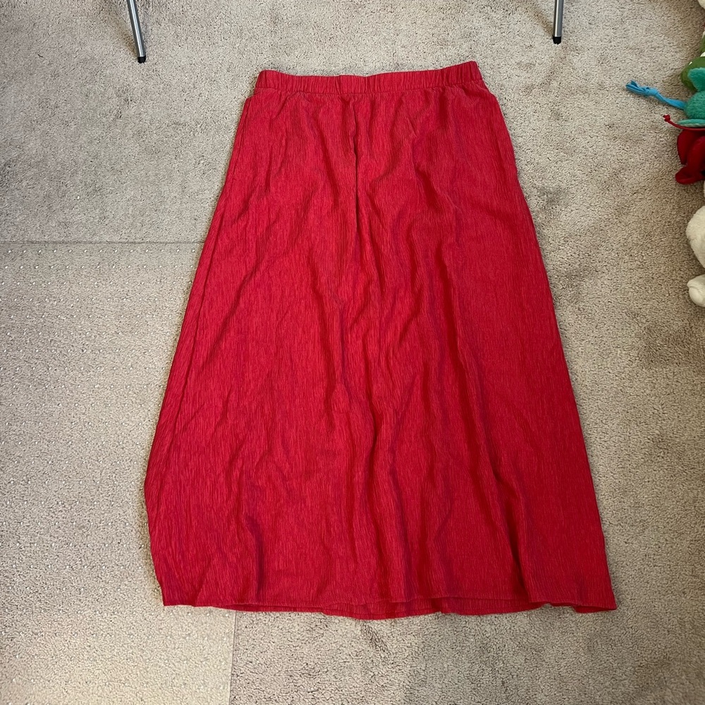 Abercrombie Crinkle Flowy Maxi Skirt